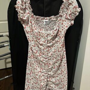 Princess Polly floral button up dress women’s 6 runs small